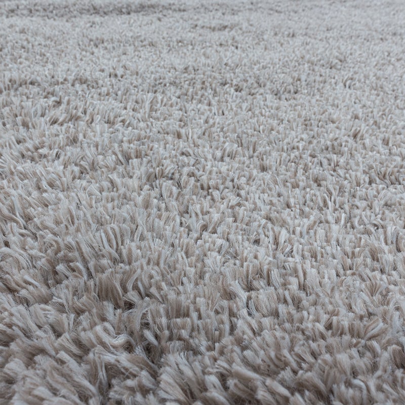 High-pile floor rug - Fuzzy Beige
