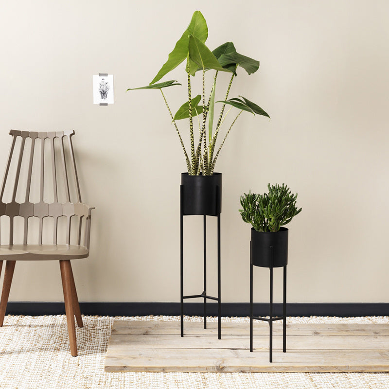 Metal planter on stand - Lily Black 2/set